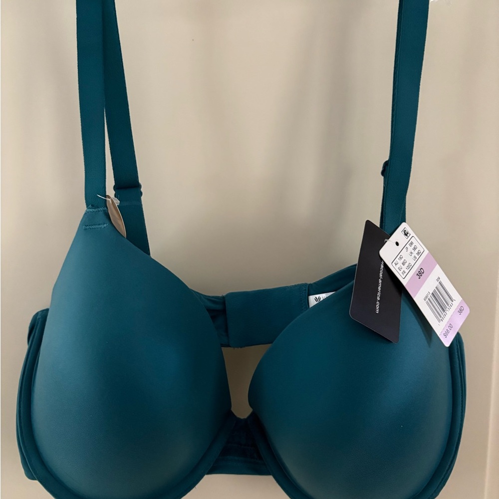 Wacoal Perfect Primer Underwire Push-Up Bra. 38D. NWT from Nordstrom.